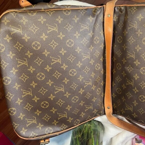 Louis Vuitton Saumur 35 Authentic 90'S Vintage Monogram Crossbody with COA - Picture 10 of 16